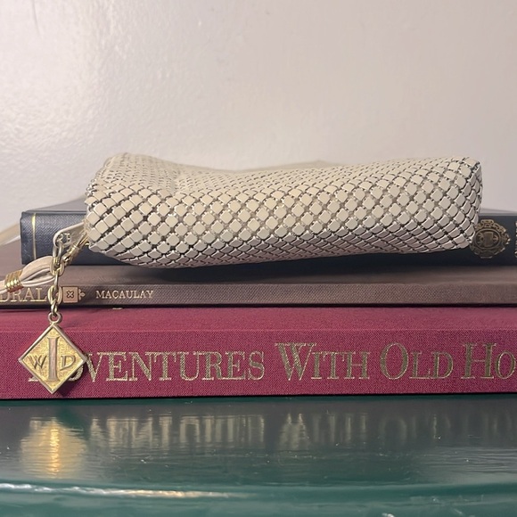 Whiting & Davis International Ivory Mesh Vintage 1980s Bag - Picture 6 of 8